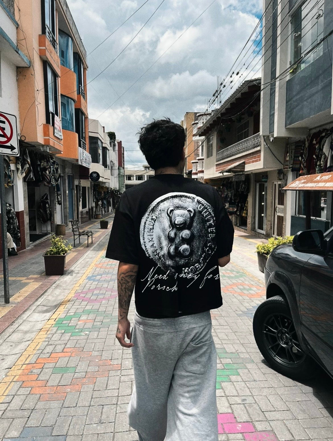 Camiseta money for porsche negro